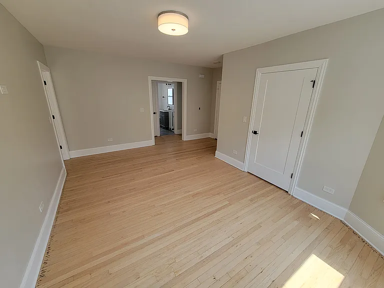 6418 N Richmond St #3A — Photo 4