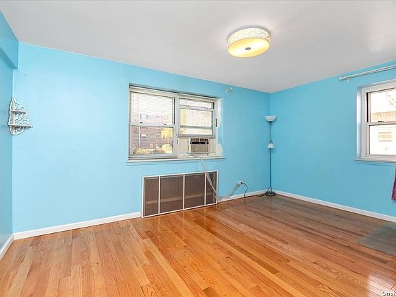 4th image of 66-08 Grand Central Pkwy #1A