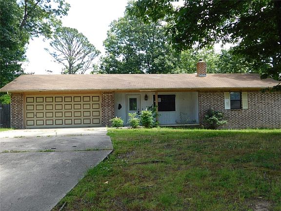 2nd image of 1 Ellesmere Ln