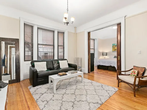 611 W 111th St APT 27, Manhattan, NY 10025