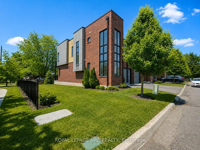 1465 N Station St #1 — Photo 2