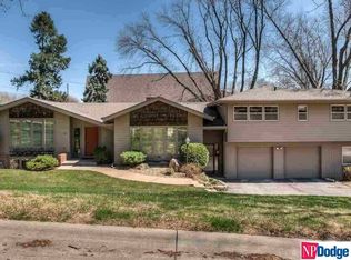 2711 S 99th Ave, Omaha, NE 68124