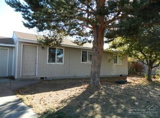 1538 SW 33rd St, Redmond, OR 97756