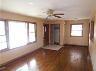 7214 E Lincoln St, Wichita, KS 67207