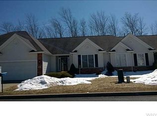 462 Whitehaven Rd, Grand Island, NY 14072