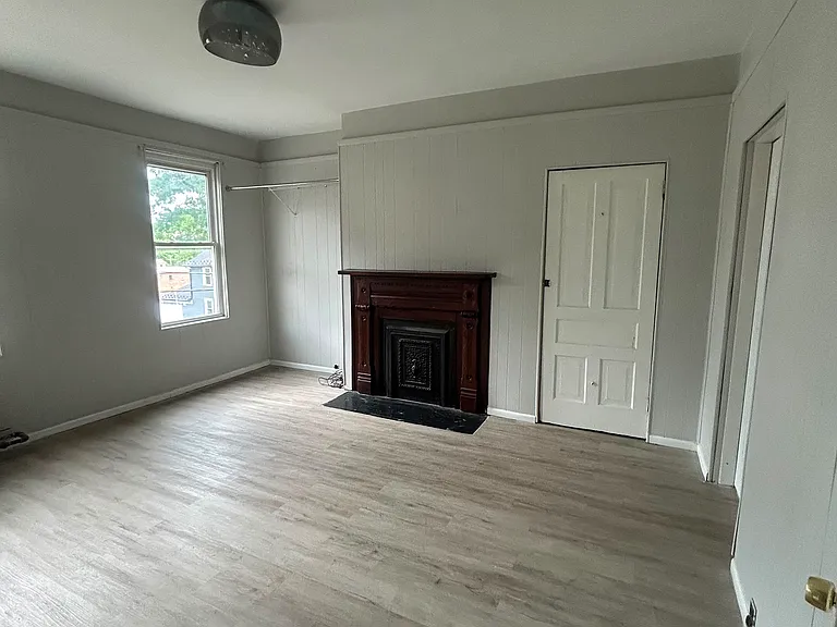 187 Allegheny Ave — Photo 12