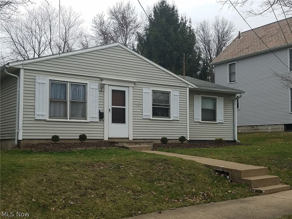 1st image of 520 E Euclid Ave