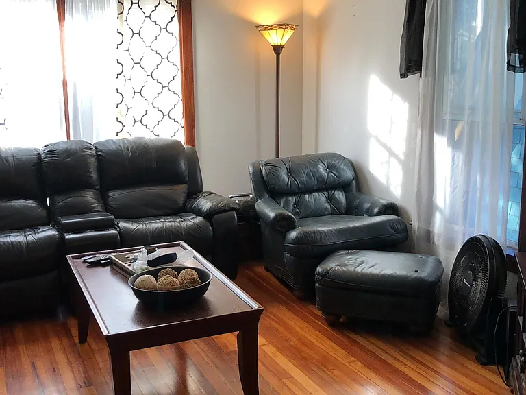 307 Tompkins St #2 — Photo 5