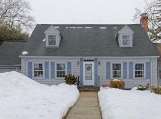 4 Hancock Hill Dr, Worcester, MA 01609
