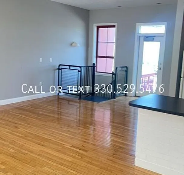 2404 Prospect Ave — Photo 44