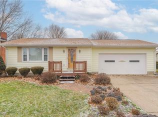 1146 4th St SE, New Philadelphia, OH 44663