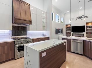 127 Swan Ave, Plantation, FL 33324