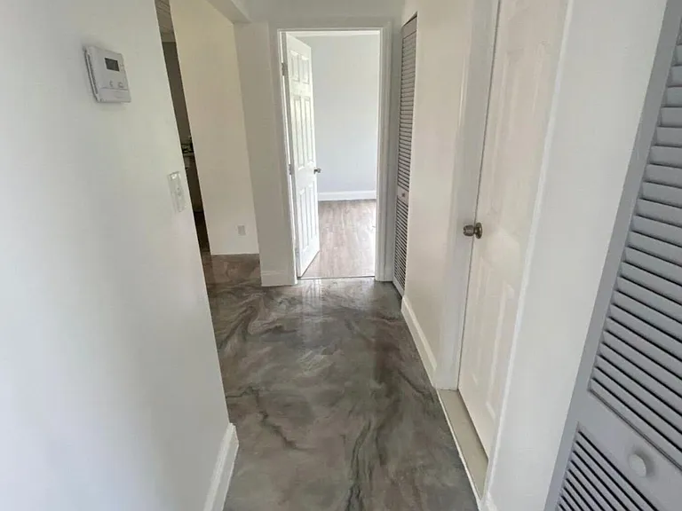 1115 Grant St — Photo 8