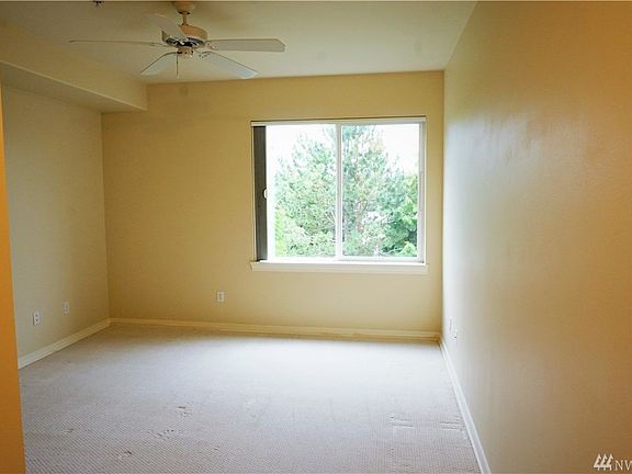 3rd image of 23007 Lakeview Dr Unit A204