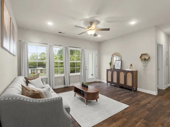 7487 Highway 70 S #301, Nashville, TN 37221