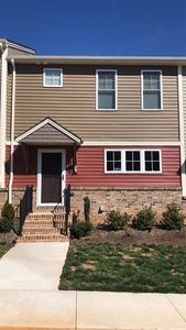 1220 Commonwealth Cir, Forest, VA, 24551