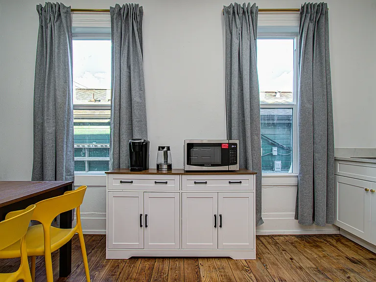 1811 Washington Ave #B — Photo 10