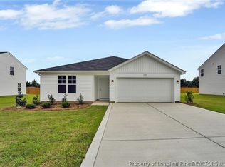 737 Caelin Farms Rd, Spring Lake, NC 28390