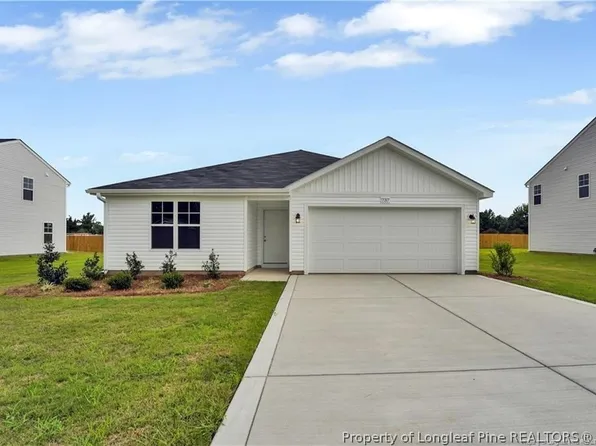 737 Caelin Farms Rd, Spring Lake, NC 28390
