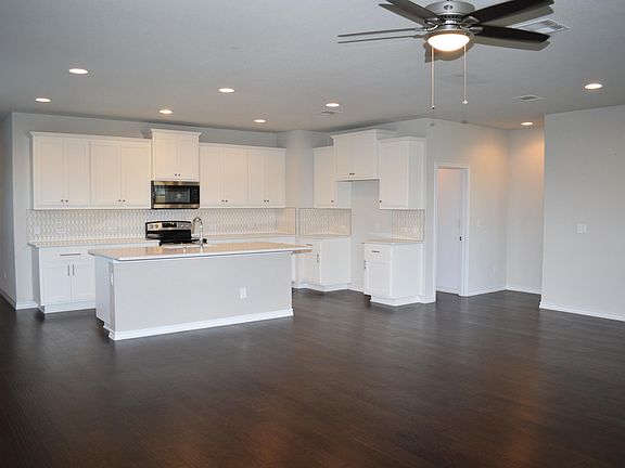 5th image of 104 Magna Ln