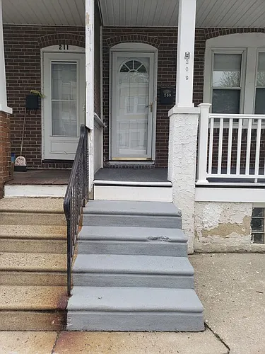 209 Cedar Ave Photo 1