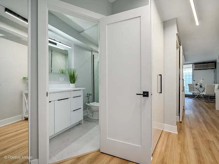 300 N State St #5125 — Photo 14