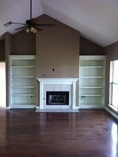 2nd image of 112 W Oak Point Ct