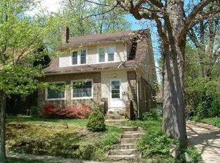 2478 4th St, Cuyahoga Falls, OH 44221