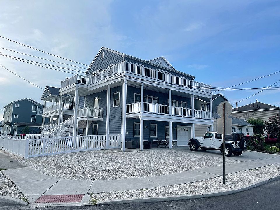 2nd image of 600 Georgia Pl