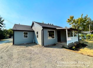 2060 E Irwin Way, Eugene, OR 97402