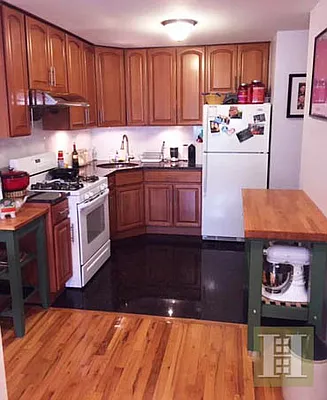 Rented by Halstead Real Estate | media 3