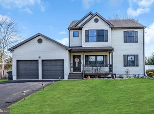 232 Topside Rd, Manahawkin, NJ 08050