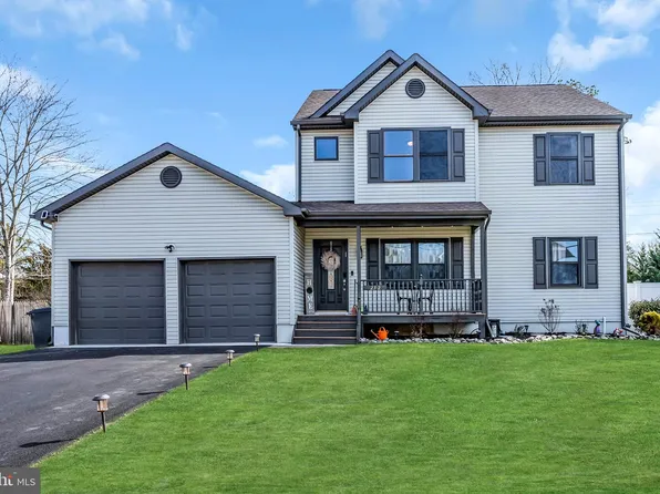 232 Topside Rd, Manahawkin, NJ 08050