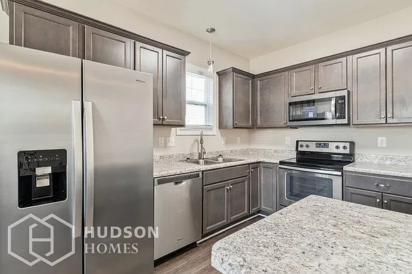 1001 Laurel Leaf Rd — Photo 6