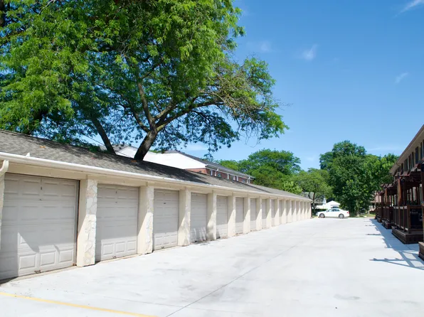 Bay Village Townhomes