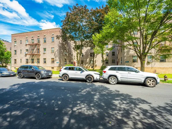 14415 78 Road #2D, Kew Garden Hills, NY 11367