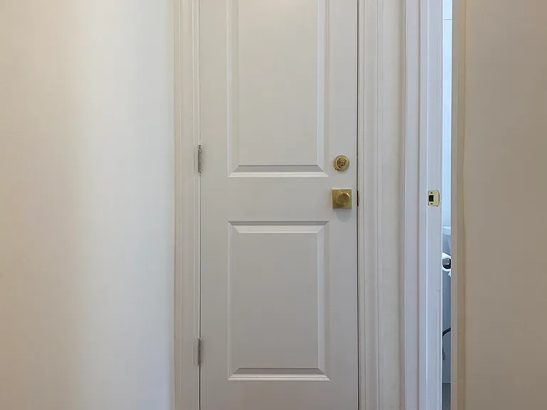 90-10 34th Ave #5H — Photo 5