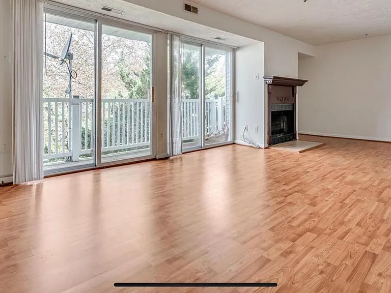 503 Palmtree Dr #10 — Photo 7