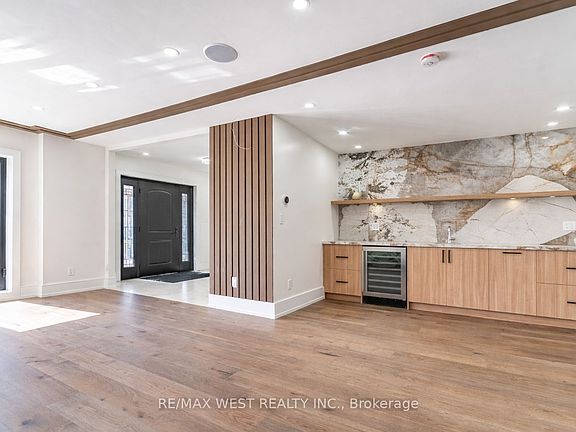 5th image of 29 Blaketon Rd