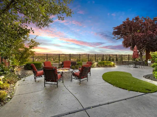 1973 Hunter Dr, Rocklin, CA 95765