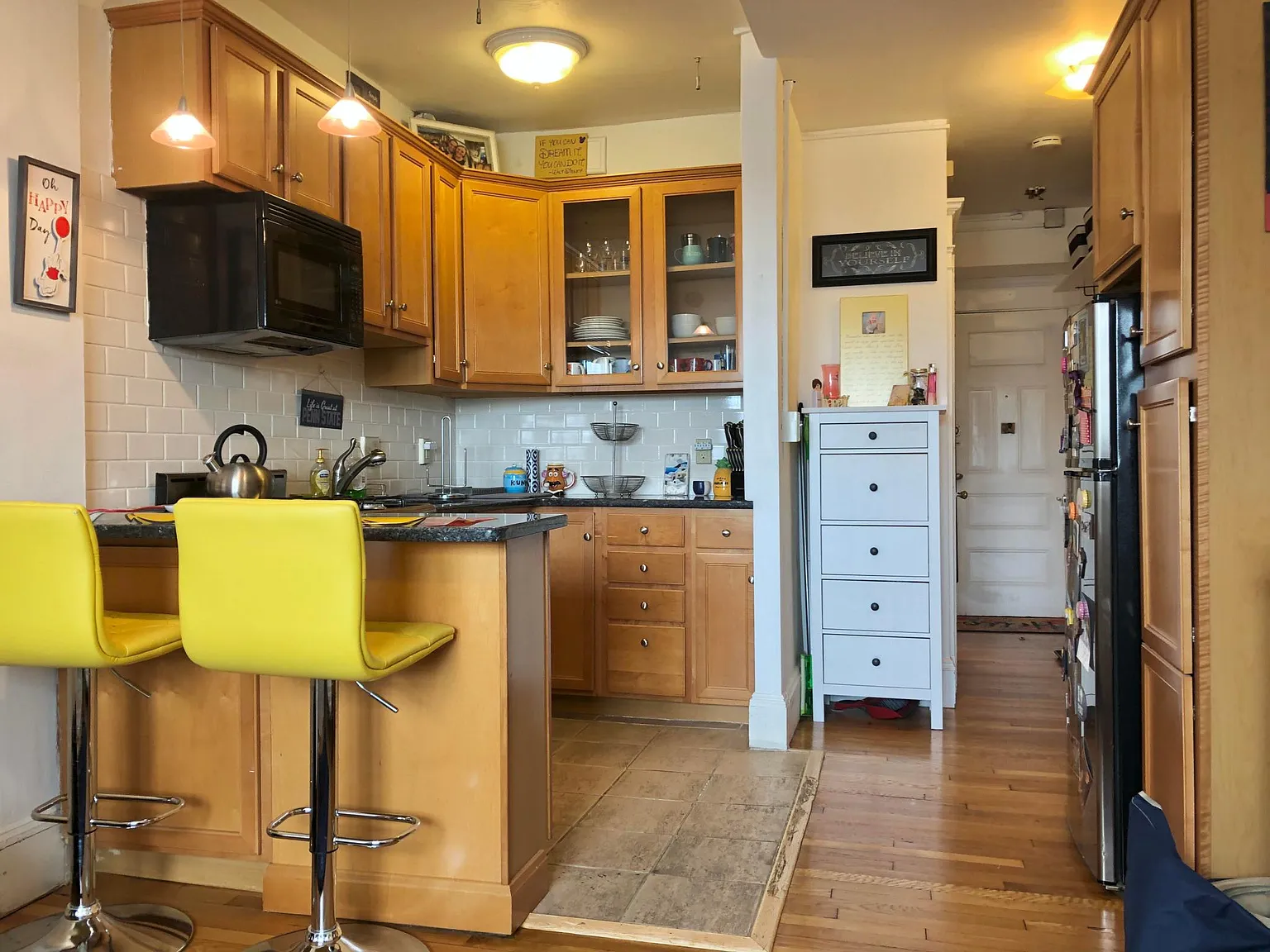 Studio, 305 sqft, $2,450 — Photo 3