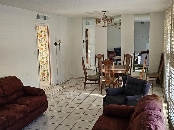 2nd image of 6213 Belton Rd