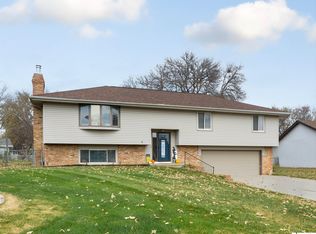 20232 Amelia Ave, Elkhorn, NE 68022