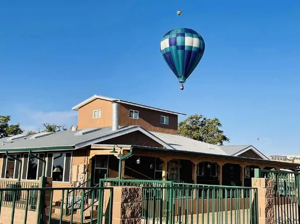 413 Reclining Acres Rd, Corrales, NM 87048