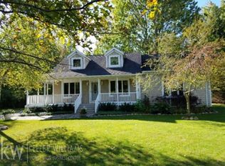 4143 Burtch Rd, Lakeport, MI 48059