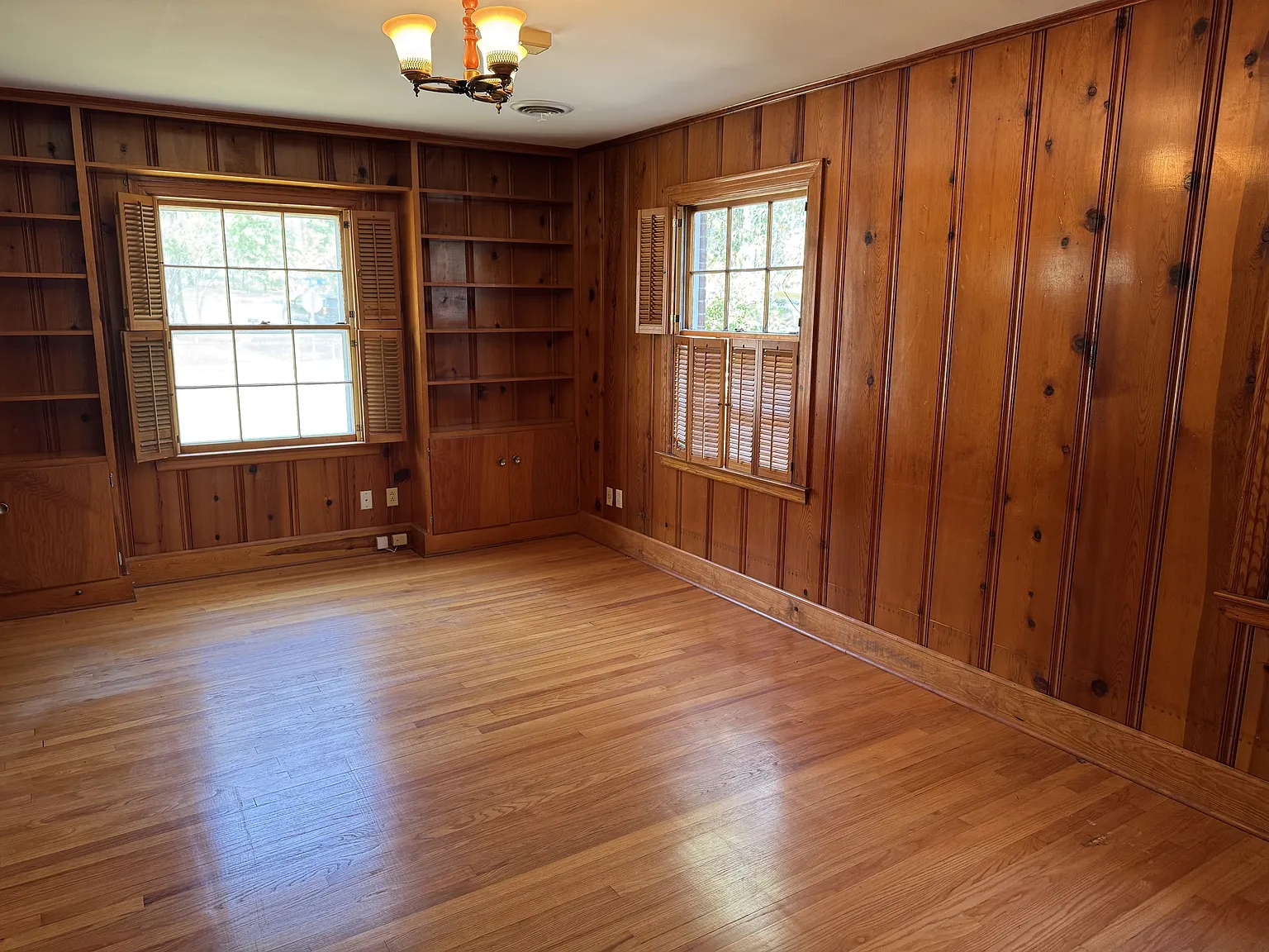 527 College Hill Road - 1 — Photo 3