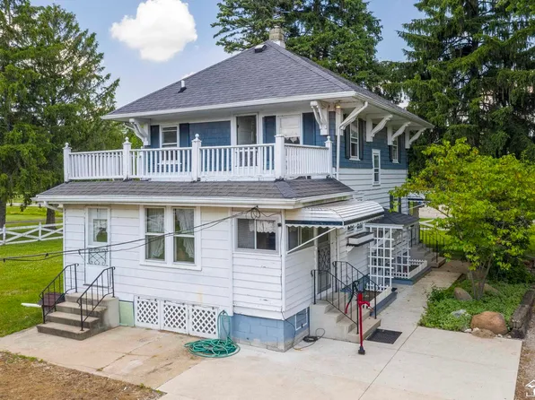2301 E Rauch Rd, Erie, MI 48133