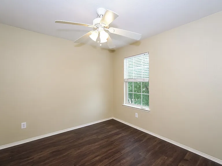 2808 Lynx Ln — Photo 14