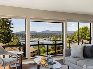 3140 Sahali Dr, Bremerton, WA 98310