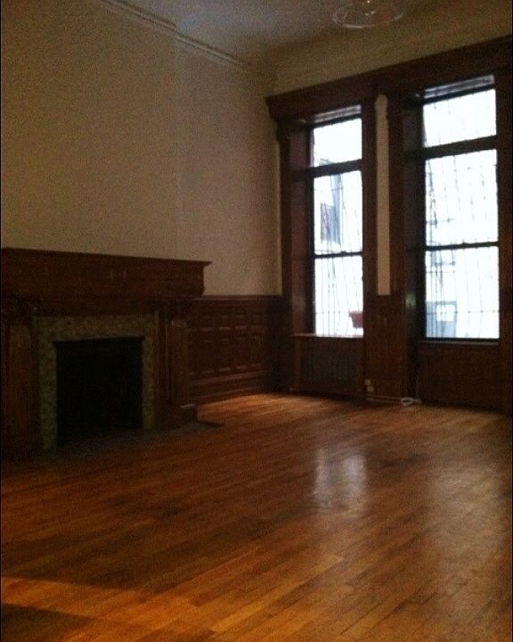 1st image of 149 W 75th St APT 1A